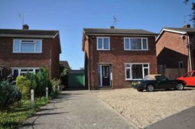 3 bedroom Detached t...